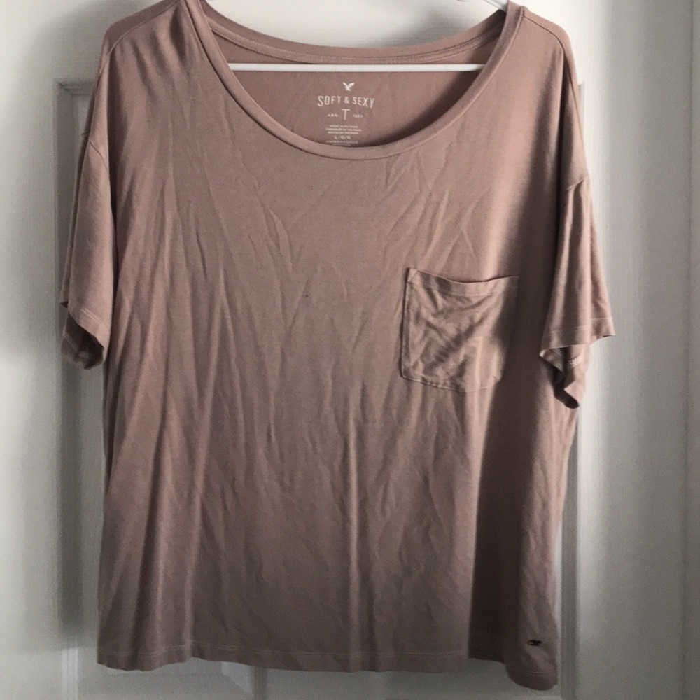 American eagle soft and sexy t. Taupe color